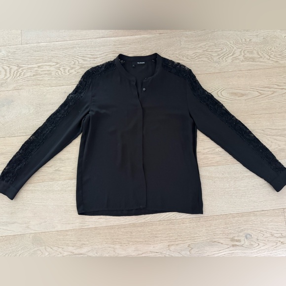 The Kooples Black Lace Trim
Button Down (size 2 The Kooples sizing) - Picture 5 of 11